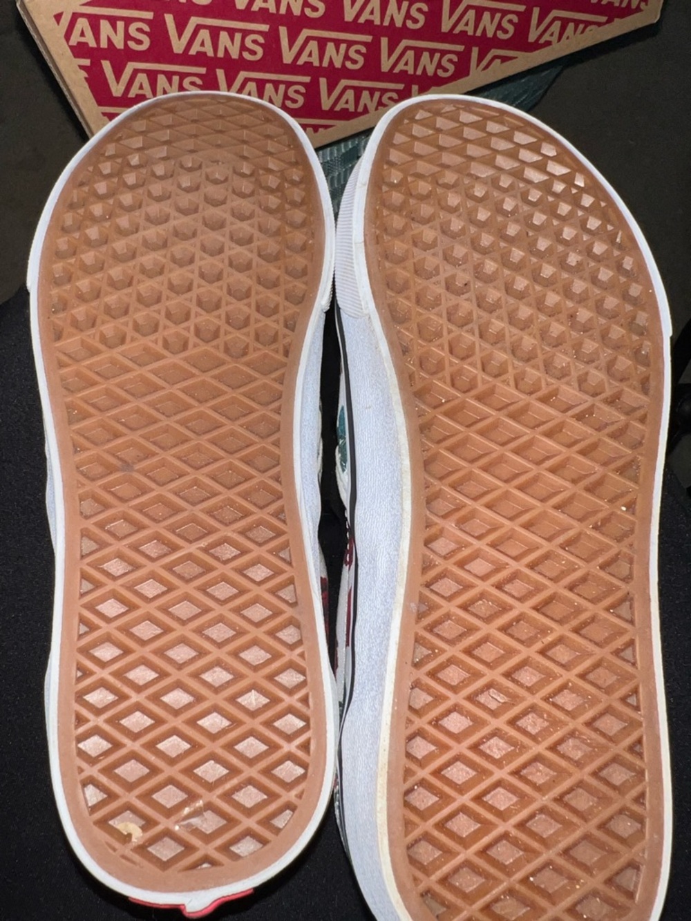 Vans White Slip-On with Roses - Picture 3 of 3